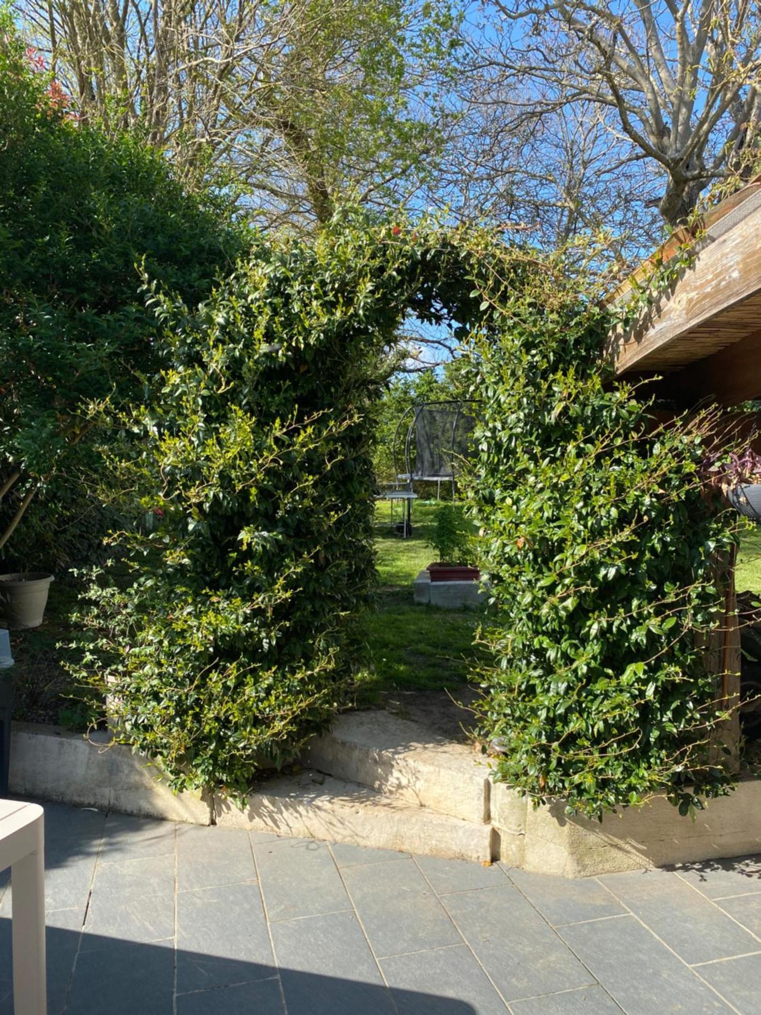 Les 5 Timbres Villa Montpellier-de-Médillan Exterior photo